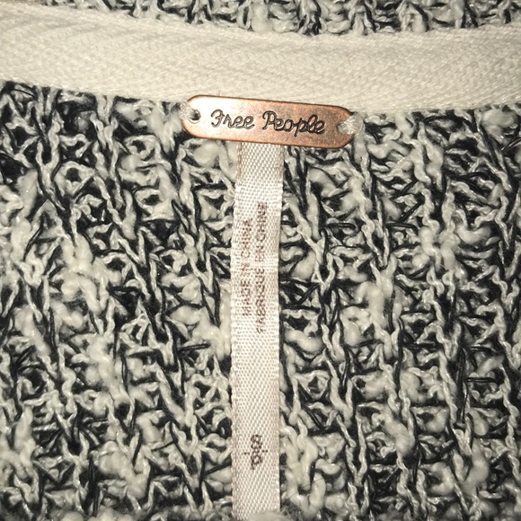 Free People knit sweater - Picture 2 of 2